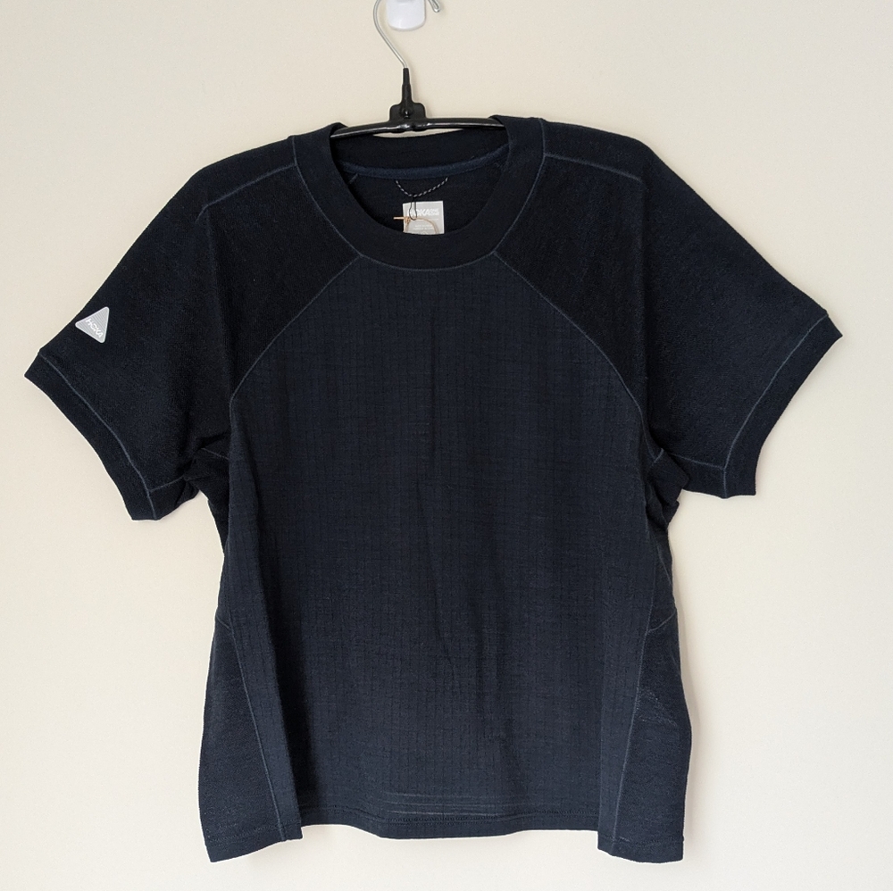 Hoka One One Merino Blend Short Sleeve Tee Large in Navy
